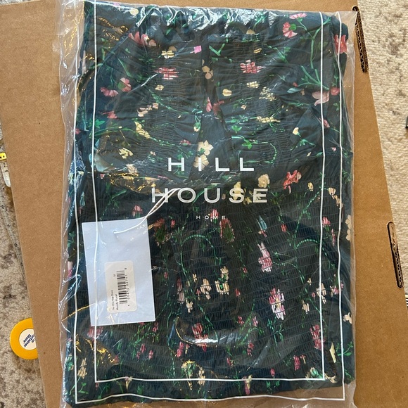 NWT Hill House Ellie Nap Dress in Moody Floral Size Medium - Picture 2 of 5